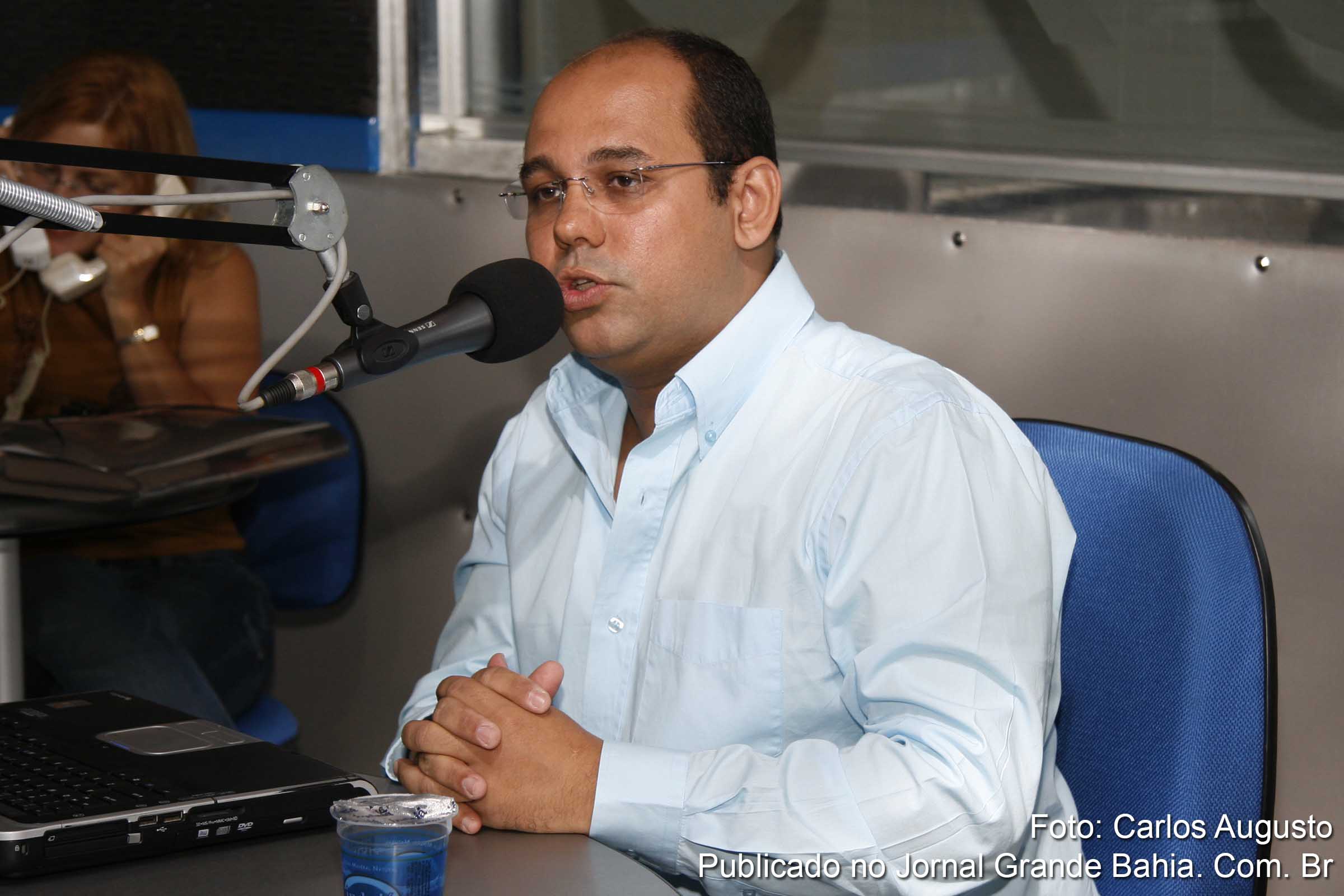 Carlos Augusto é entrevistado pelo programa Rotativo News