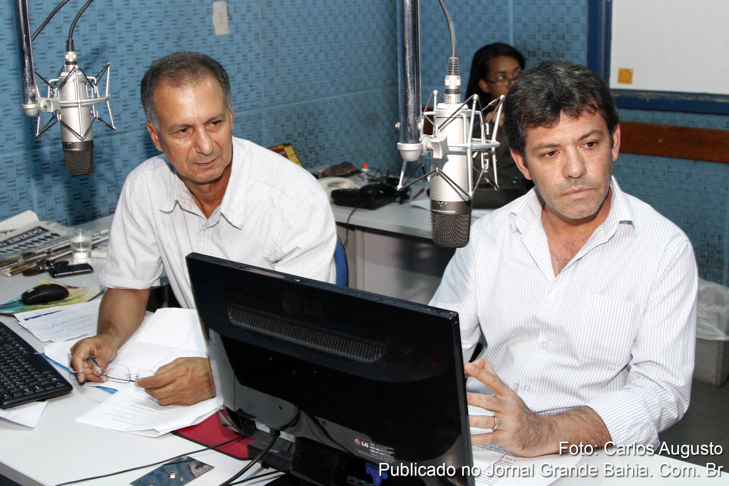Valter Vieira e Lucival Lopes no comando do programa Ronda Policial.