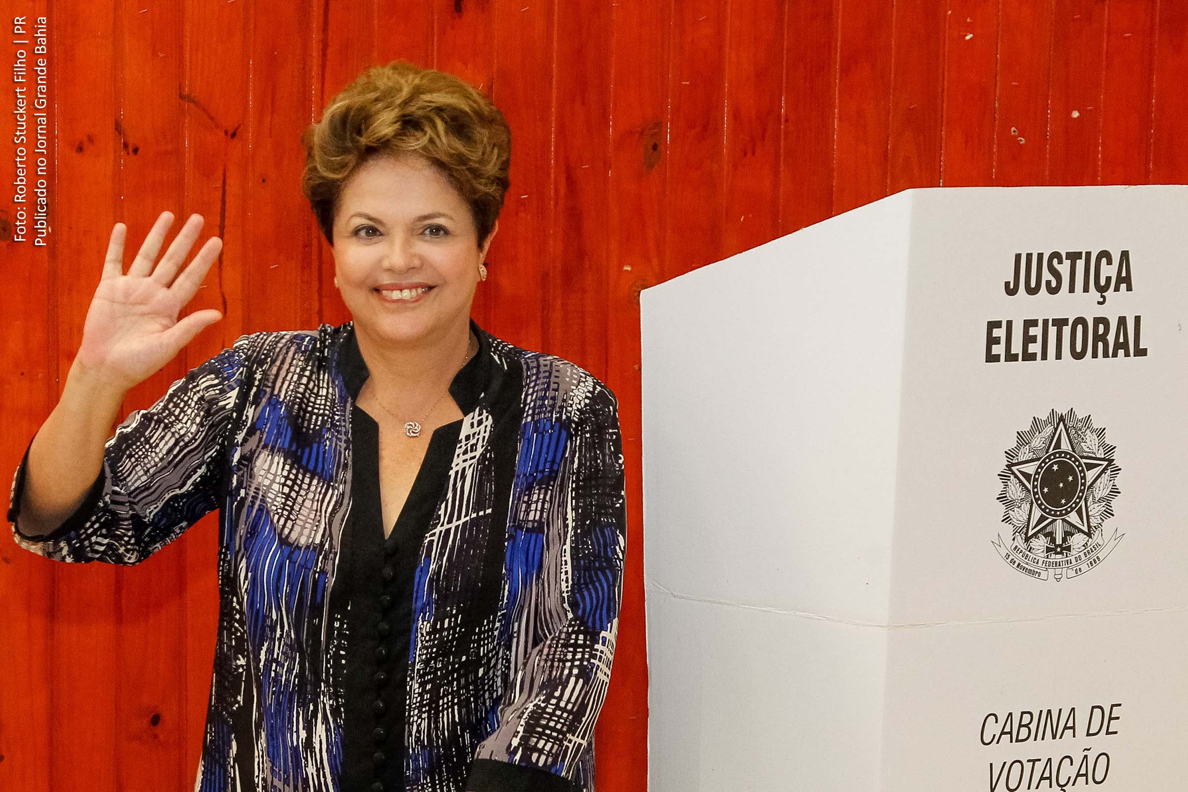 Presidenta Dilma Rousseff vota na escola estadual Santos Dumont.