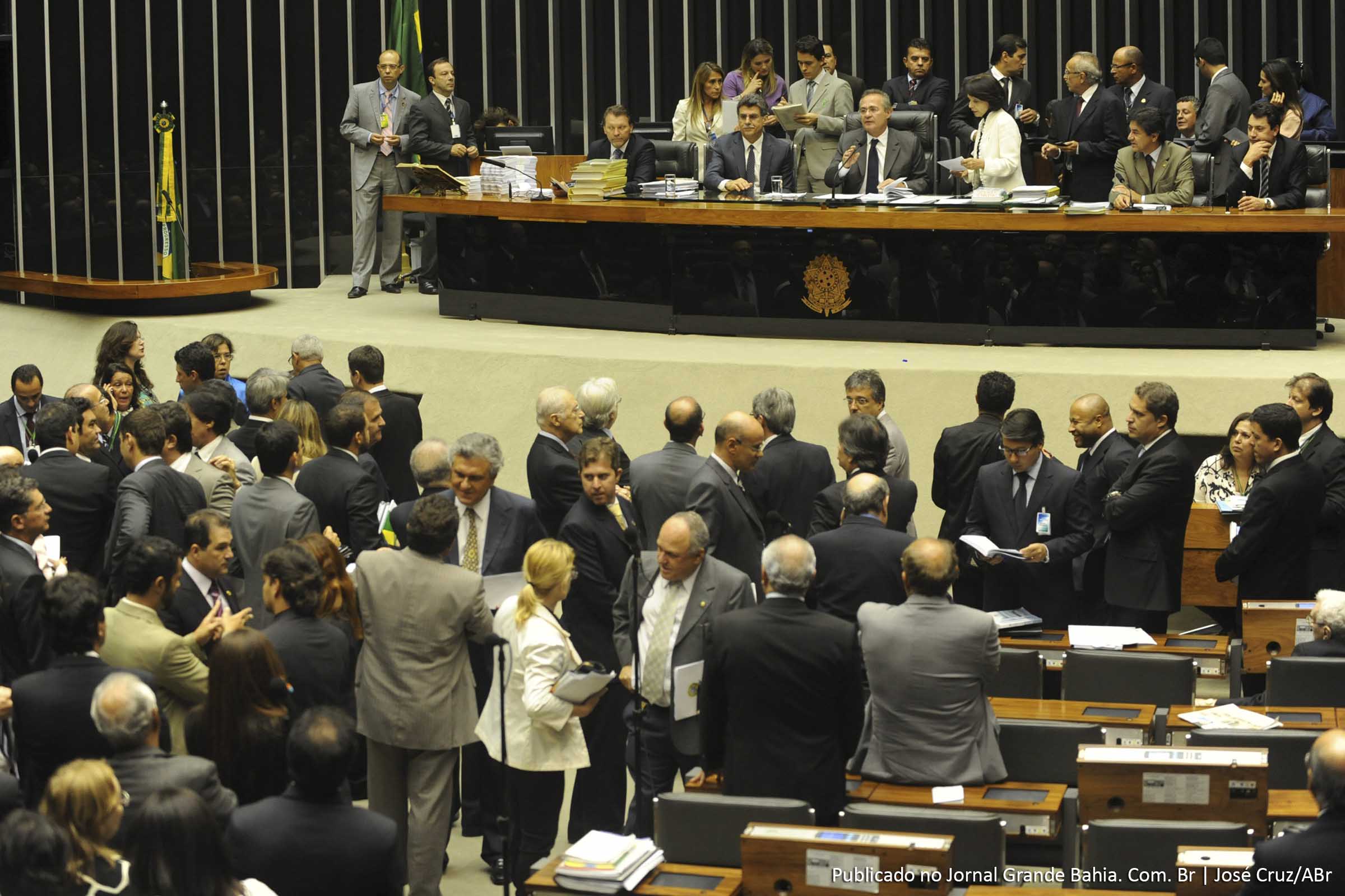 Sessão plenária do congresso nacional para votação do orçamento da união 2013.
