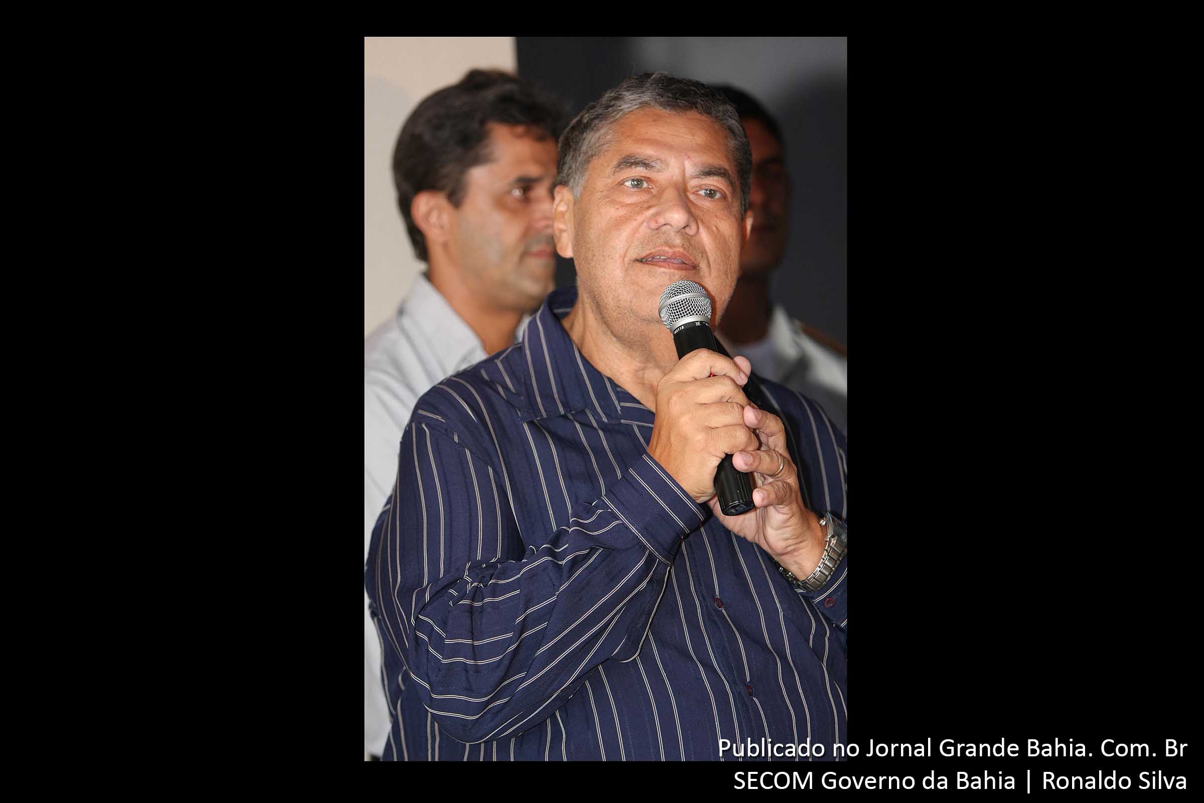Paulo Batista Machado é ex-prefeito de Senhor do Bonfim e professor aposentado da Uneb.