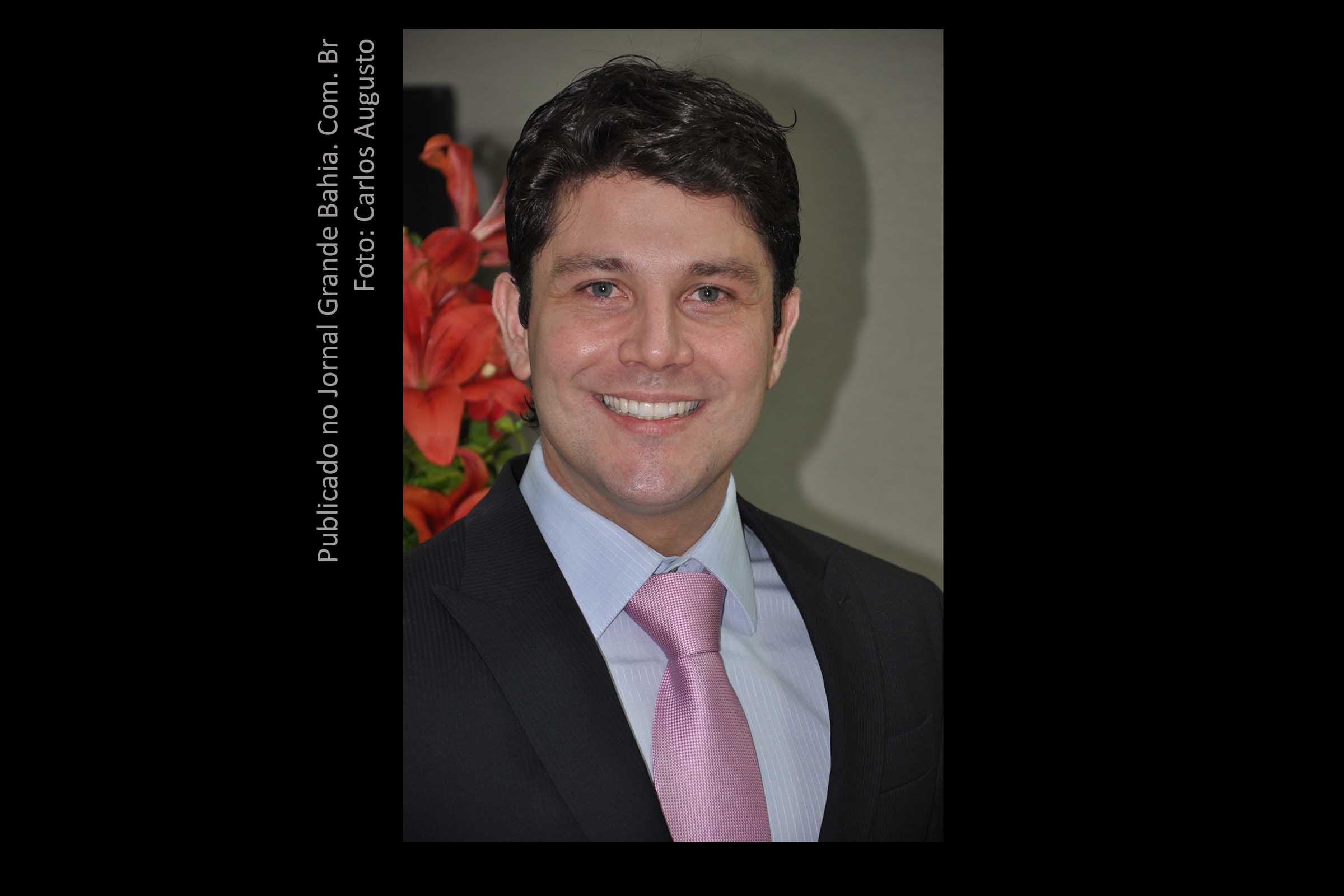 Alberto Pinto Cordeiro (CRM 23646) é medico especialista em dermatologia pela Universidade de São Paulo (USP), pós-graduado em dermatocosmiatria pela Faculdade de Medicina do ABC Paulista, e Especialista em Dermatologia pela Sociedade Brasileira de Dermatologia.