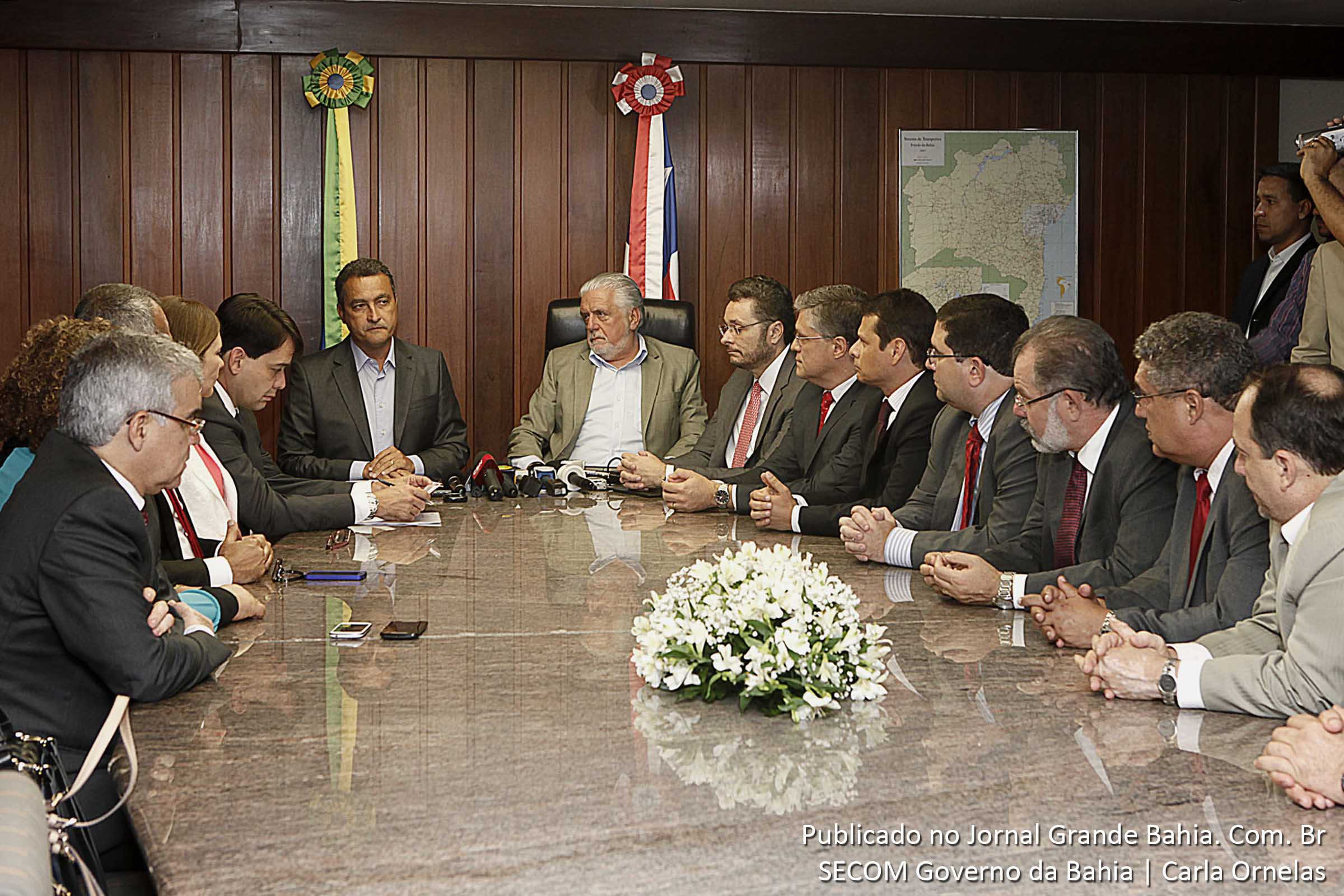 Rui Costa e Jaques Wagner promovem reunião de transição de governo.