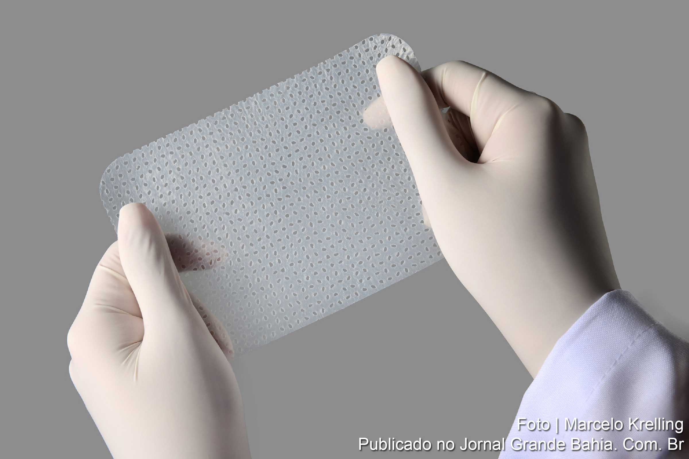 Empresa paranaense fabricante de membrana regeneradora porosa, um tipo de curativo especial para feridas de pele.