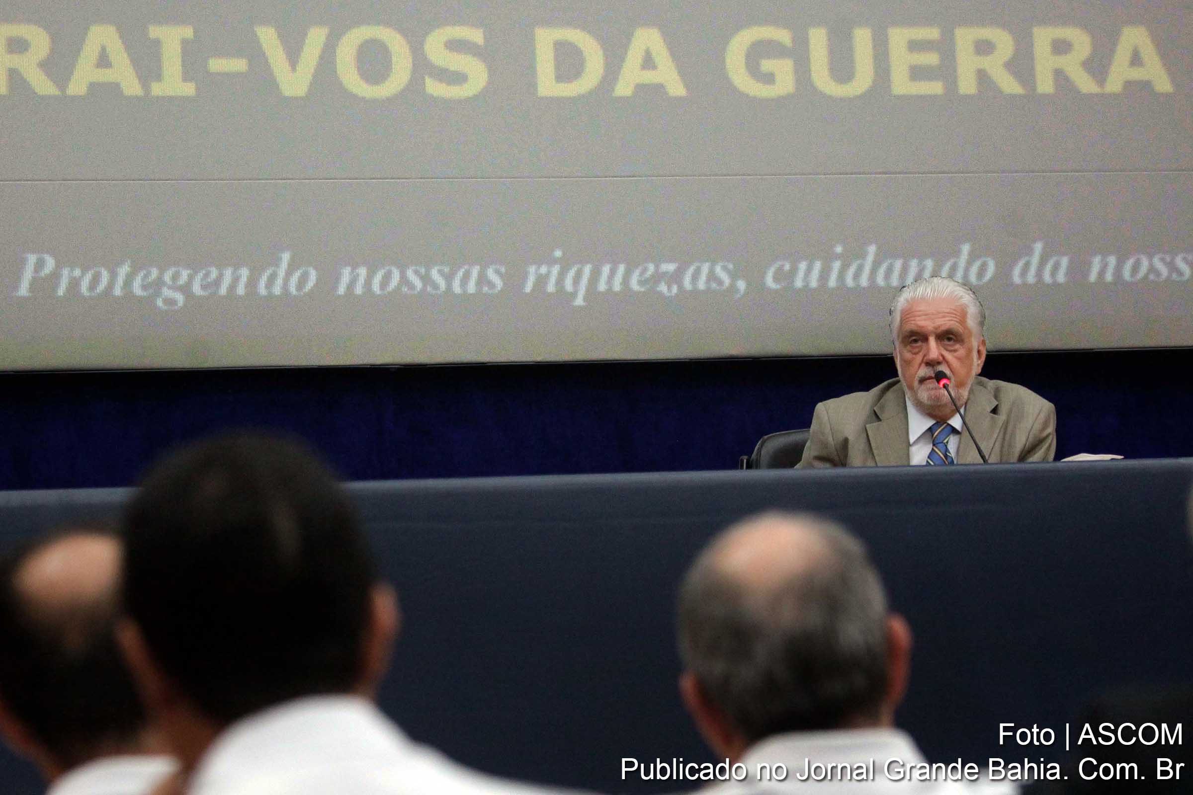 Ministro Jaques Wagner: "O Brasil precisa de calma e tranquilidade".