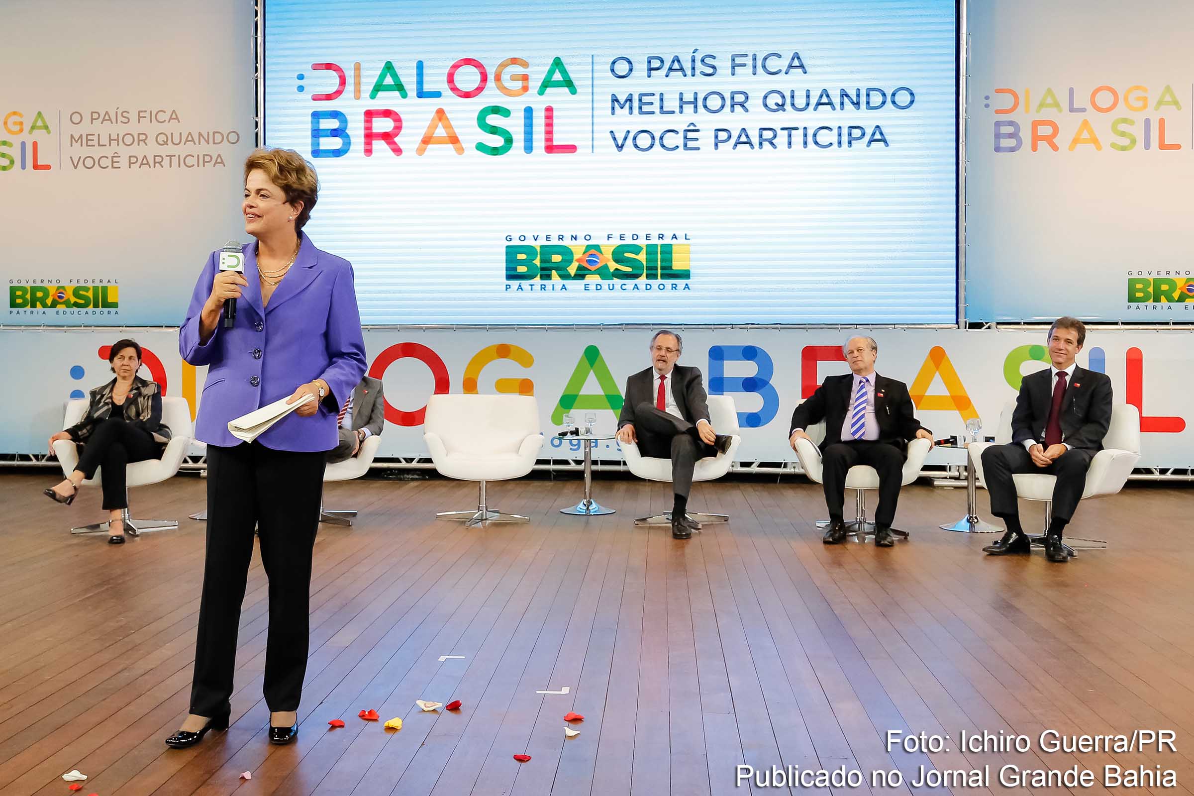 Presidenta Dilma Rousseff sanciona Lei.