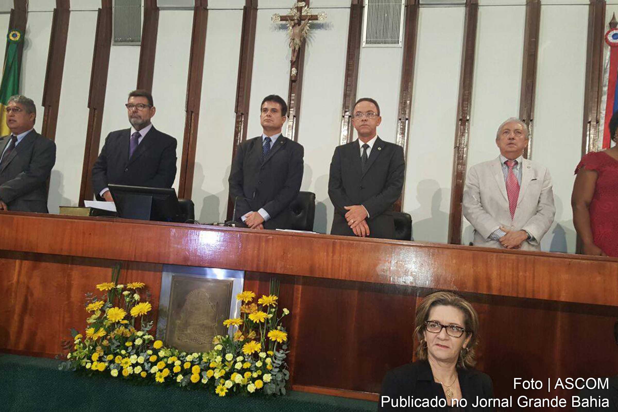 Hildécio Meireles cobra respostas da Petrobras sobre investimentos em sessão especial.