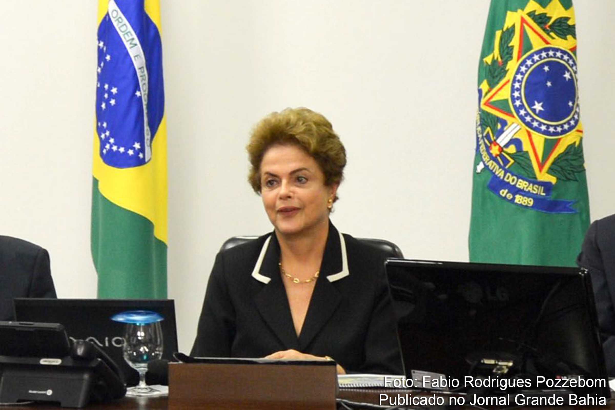 A presidenta Dilma Rousseff sancionou, com vetos, a Lei da Repatriação.