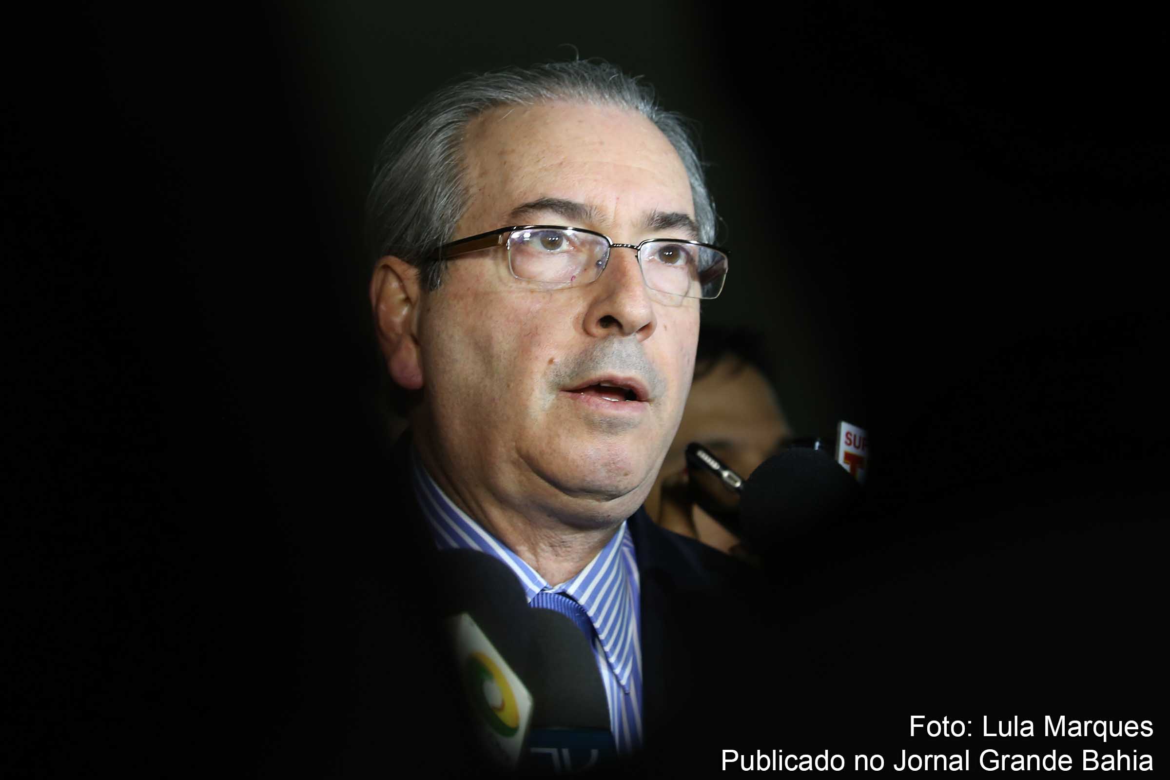 Eduardo Cunha: "Se a presidente quiser enfrentar logo essa votação, é só entregar imediatamente a defesa.".