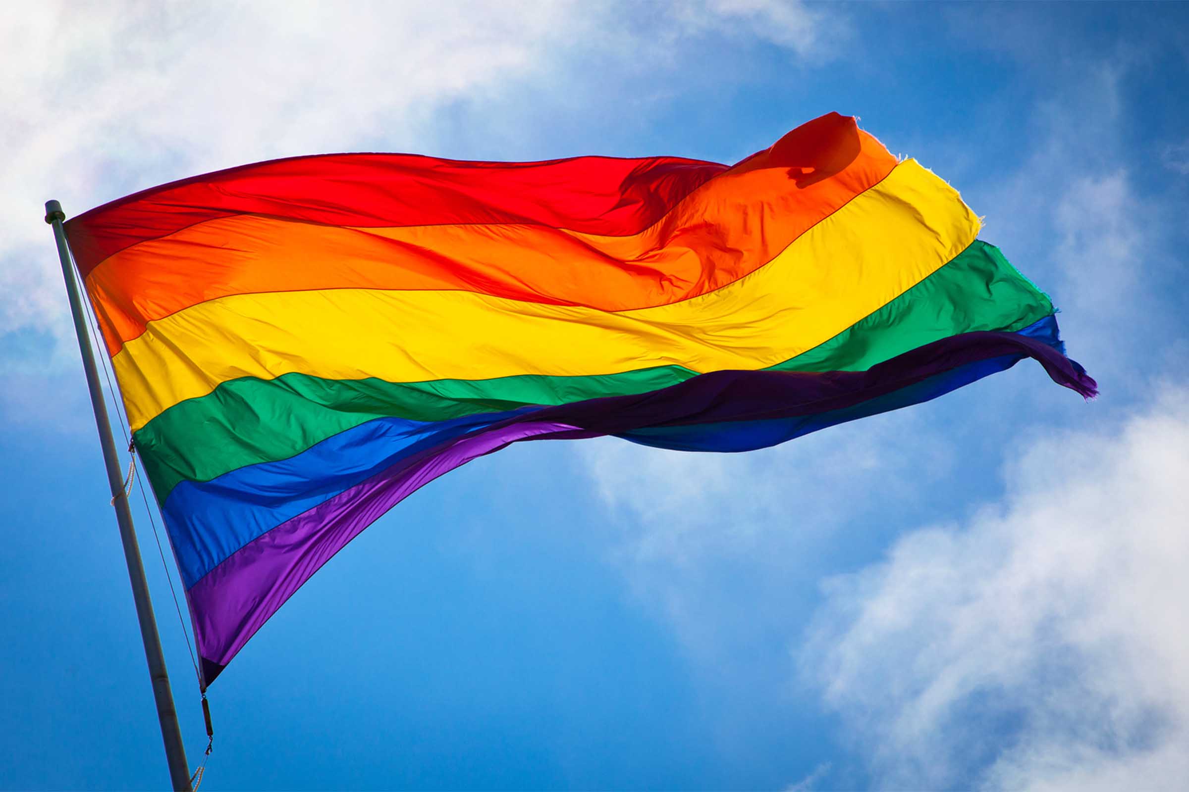 Número de homicídios de pessoas LGBT pode alcançar aproximadamente 340 mortes em 2016.