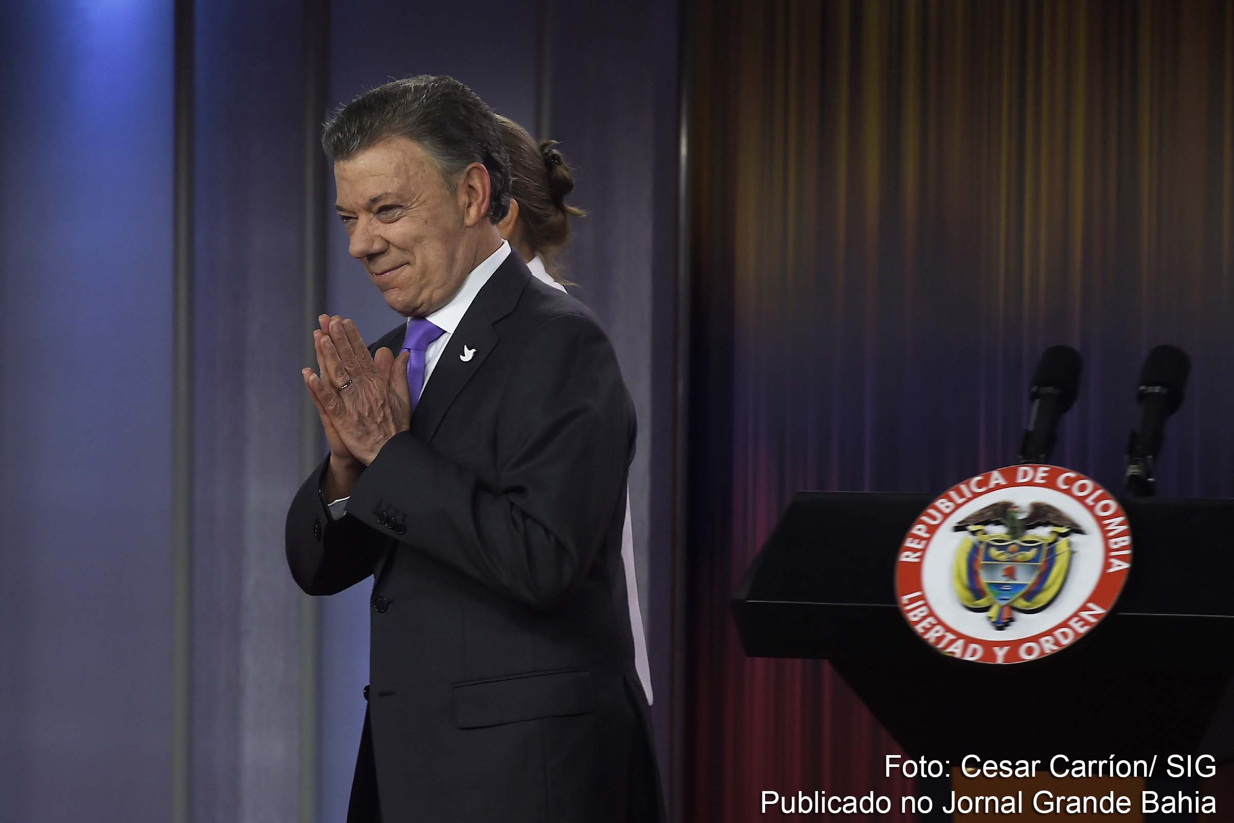 O presidente Juan Manuel Santos pediu que as autoridades averiguassem o caso "o mais rápido possível para que se torne pública toda a verdade no caso Odebrecht".