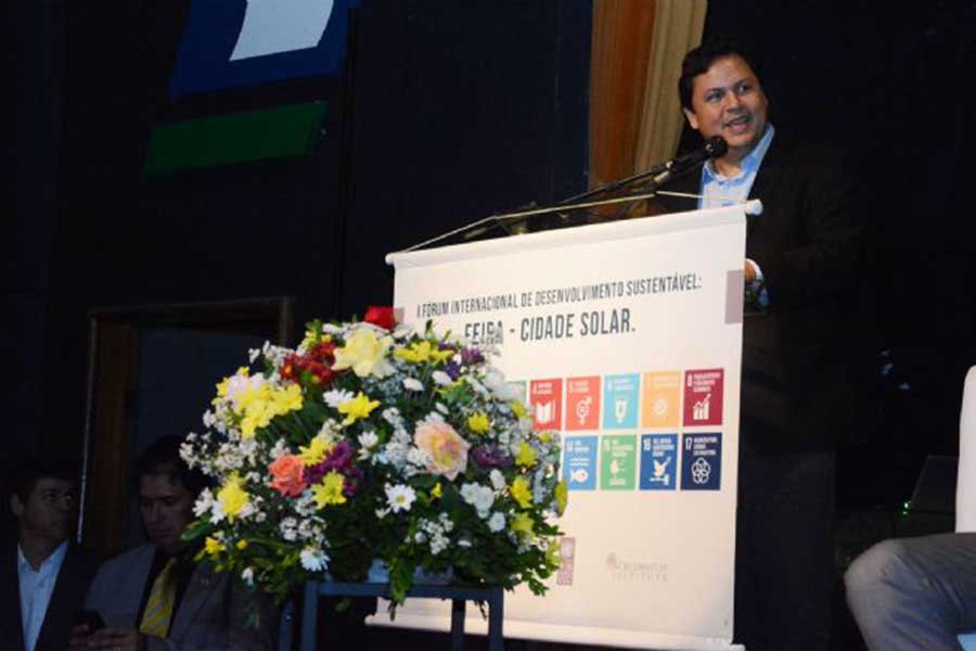 Marcelo Neves foi um dos palestrantes do I Fórum Internacional de Desenvolvimento Sustentável.