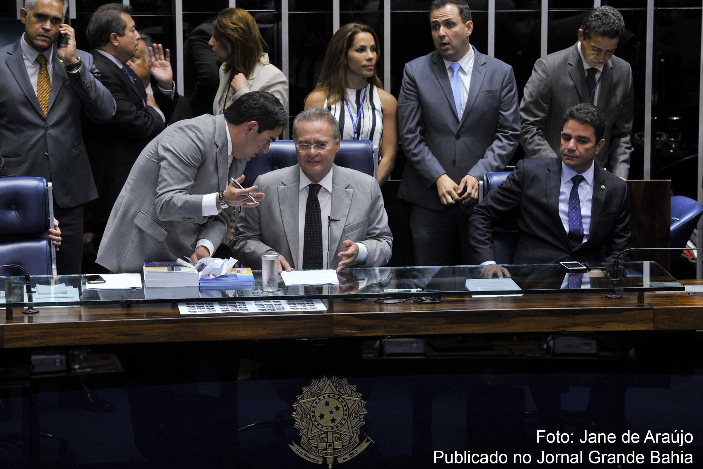 Renan Calheiros faz balanço de sua gestão de quatro anos na Presidência do Senado.
