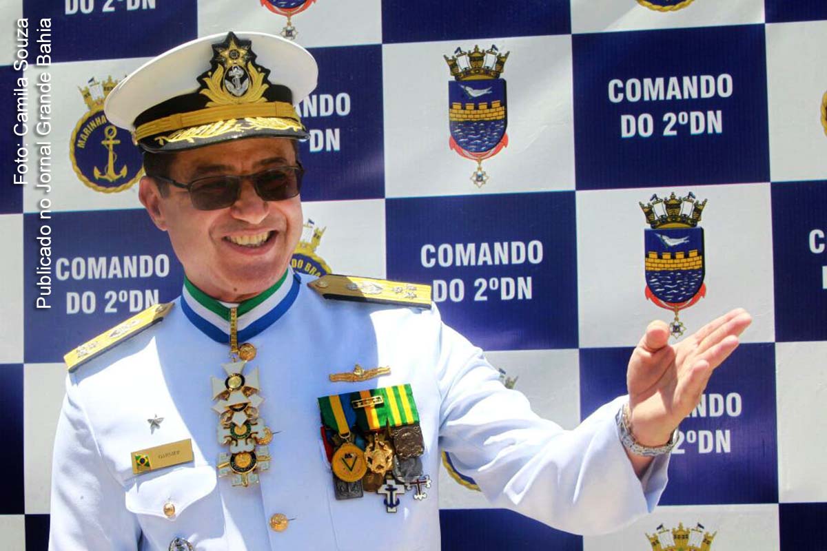Vice-almirante Almir Garnier dos Santos, comandante do 2º Distrito Naval.