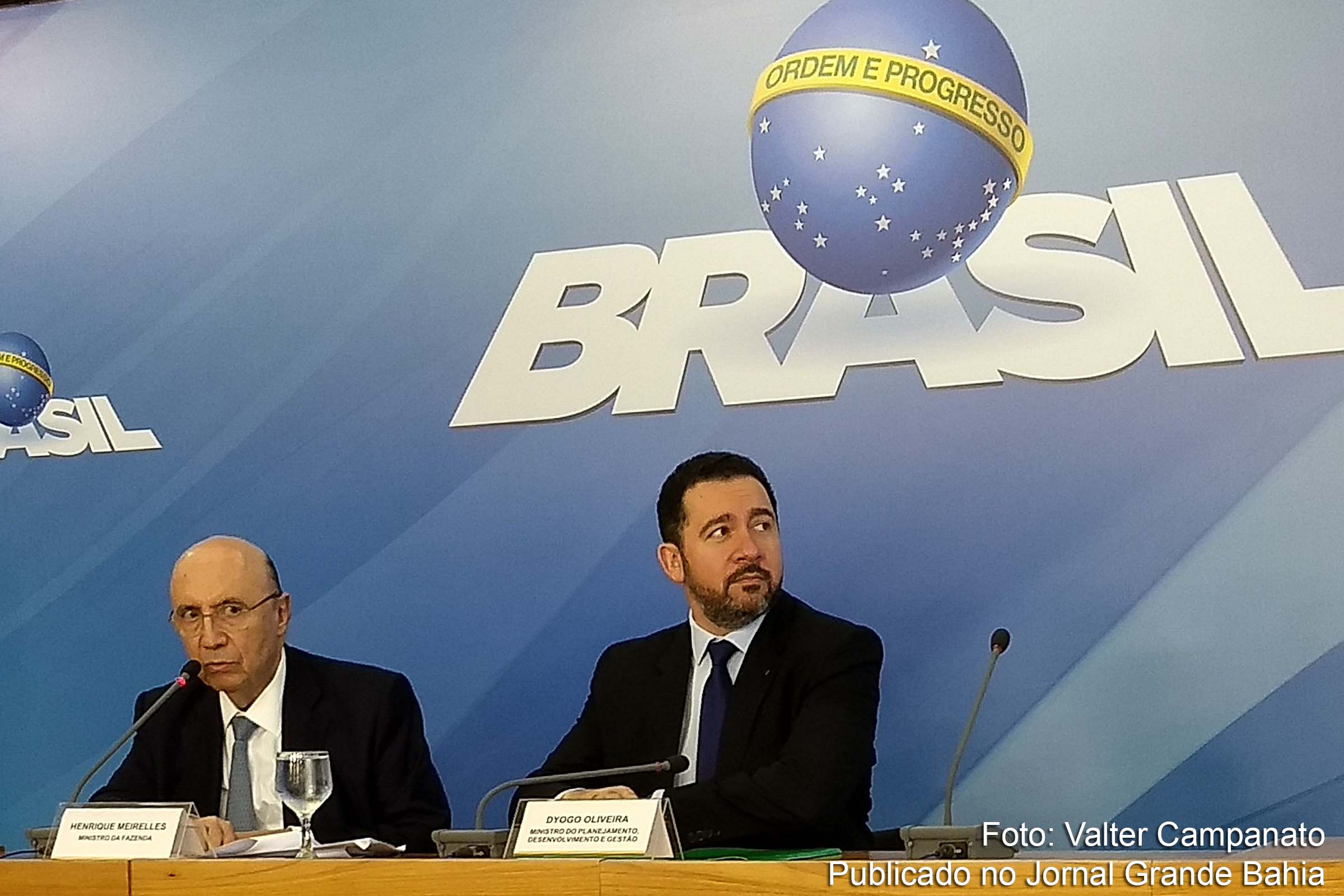Os ministros da Fazenda, Henrique Meirelles, e do Planejamento, Dyogo Oliveira durante entrevista coletiva no Palácio do Planalto.
