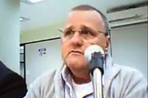 O ex-ministro Geddel Vieira Lima é ouvido pelo juiz Vallisney Oliveira durante audiência de custódia..