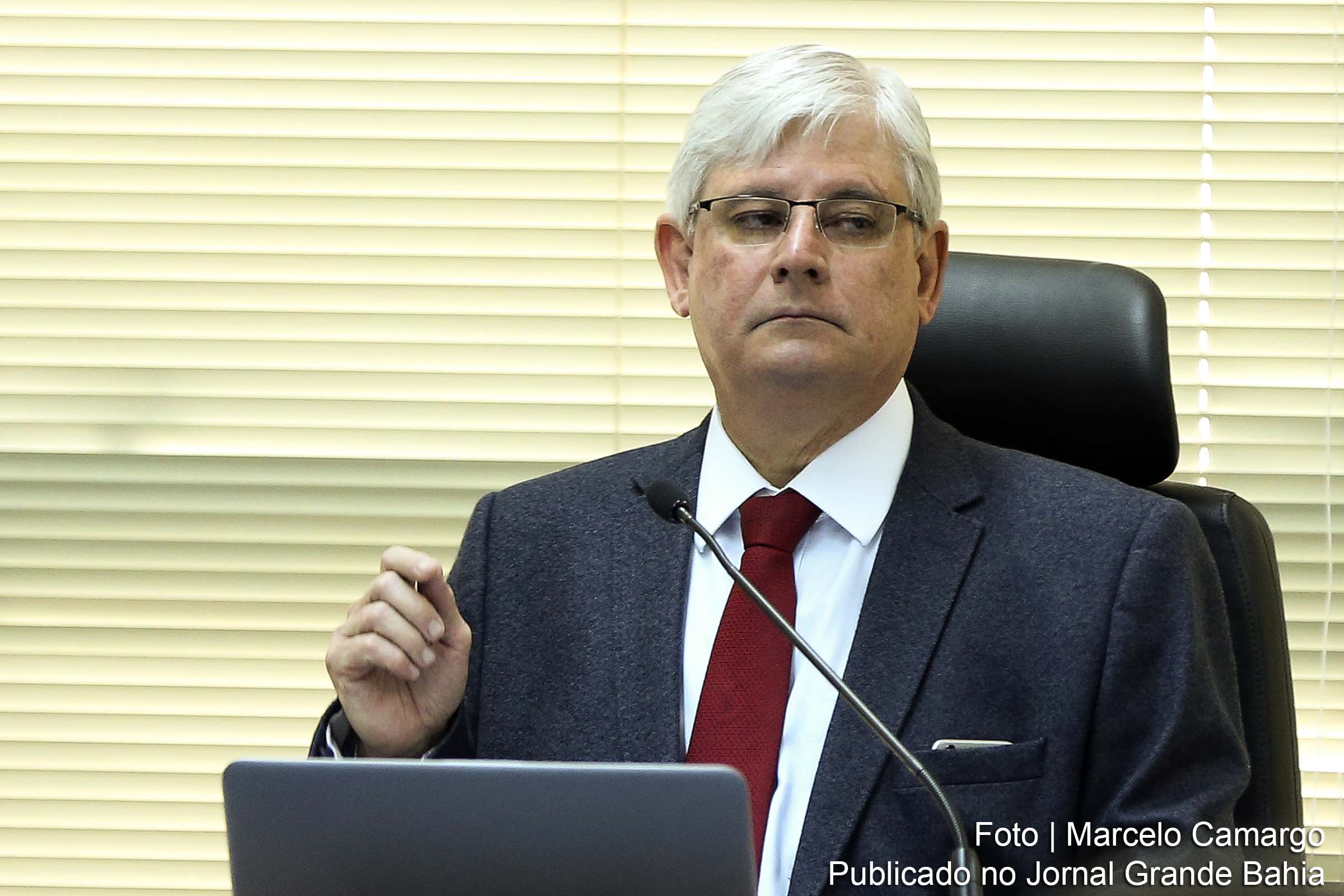 Rodrigo Janot defendeu que o deputado afastado Eduardo Cunha (PMDB-RJ) seja mantido encarcerado em Curitiba.