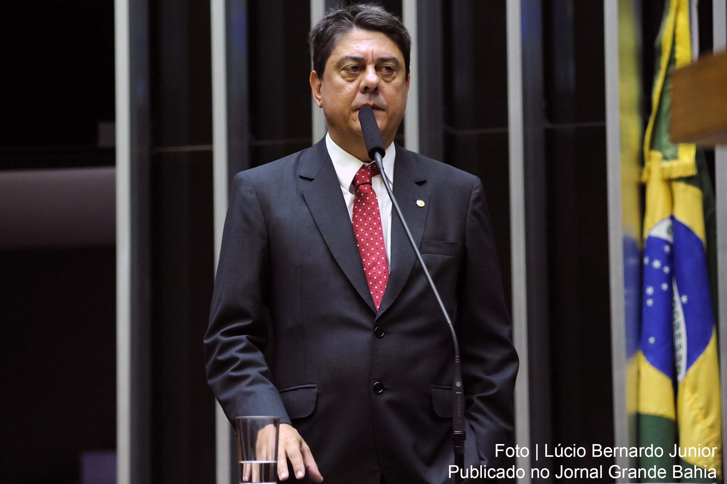 Wadih Nemer Damous Filho é advogado, deputado federal (PT/RJ) e ex-presidente da OAB do Rio de Janeiro.