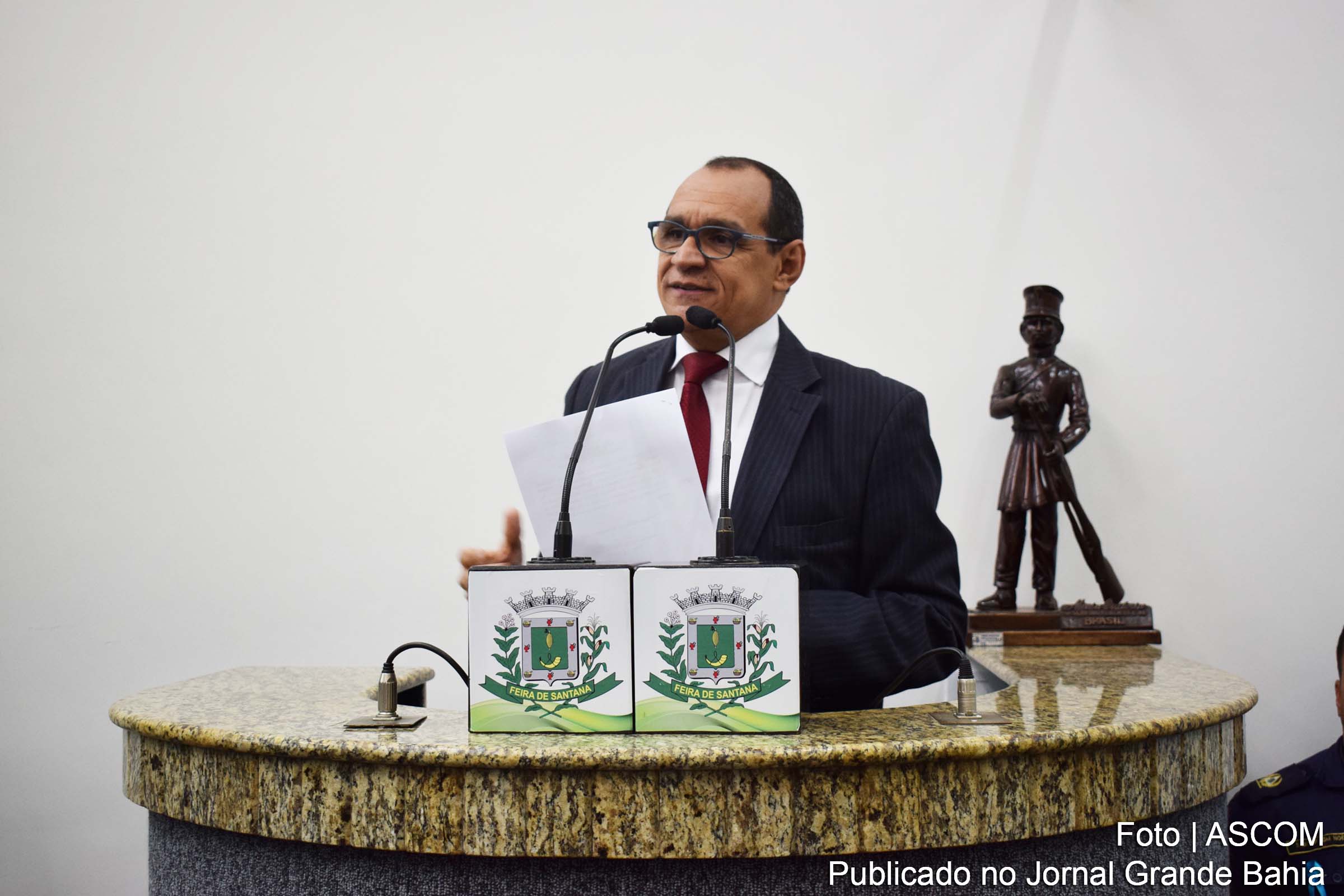 Roberto Tourinho é autor do Projeto de Lei que institui o Dia Municipal do Radioamador em Feira de Santana.