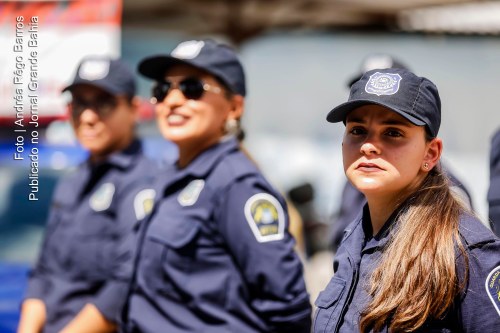 Mulheres ocupam diferentes postos de trabalho na sociedade brasileira.