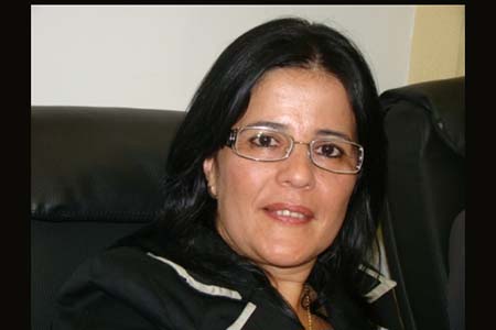Vereadora Gerusa Sampaio, se sentindo só na campanha para Câmara Federal.