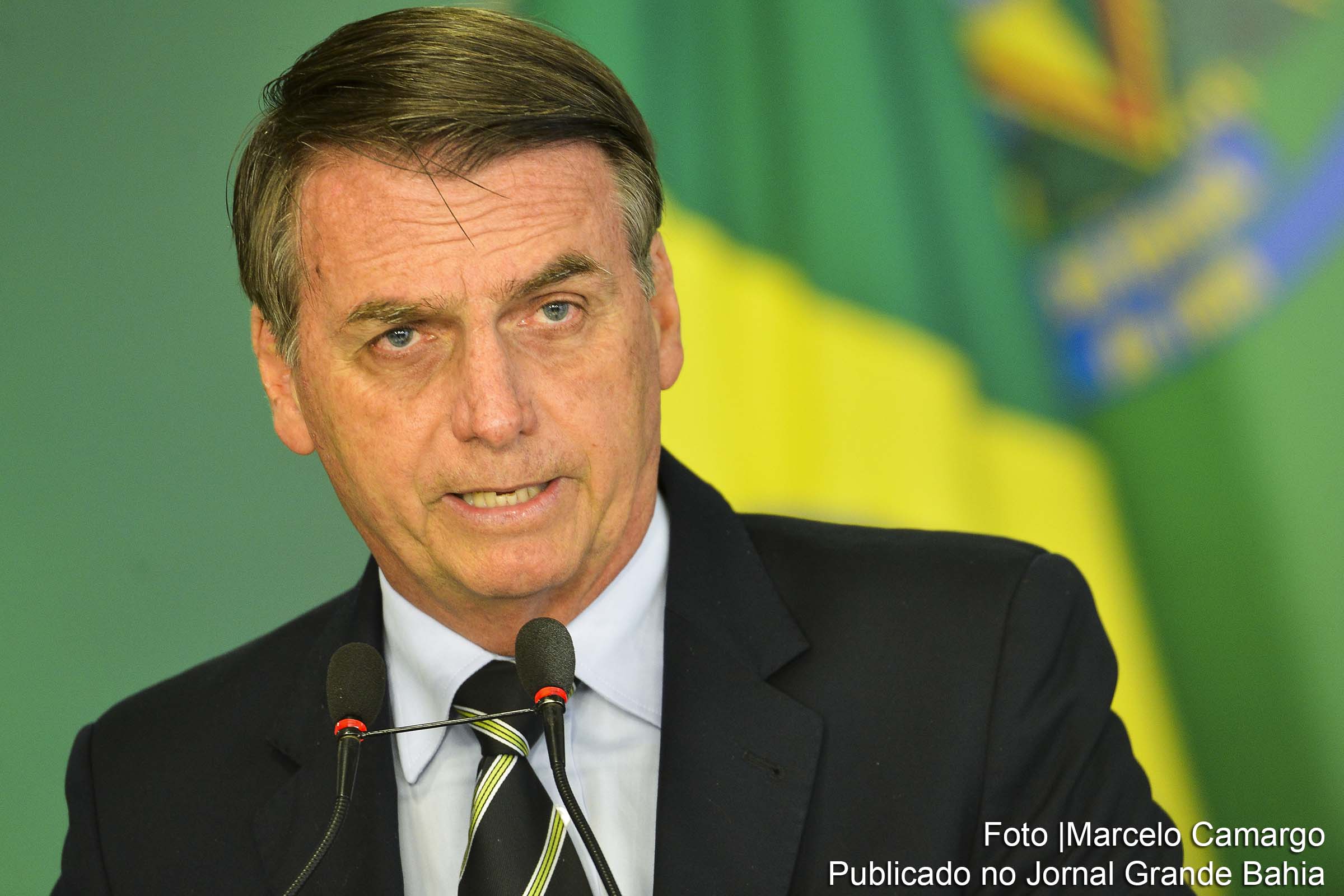 Jair Bolsonaro: o povo decidiu por comprar armas e munições, e nós não podemos negar o que o povo quis naquele momento. Em toda minha andança pelo Brasil, ao longo dos últimos anos, a questão da arma sempre estava na ordem do dia.