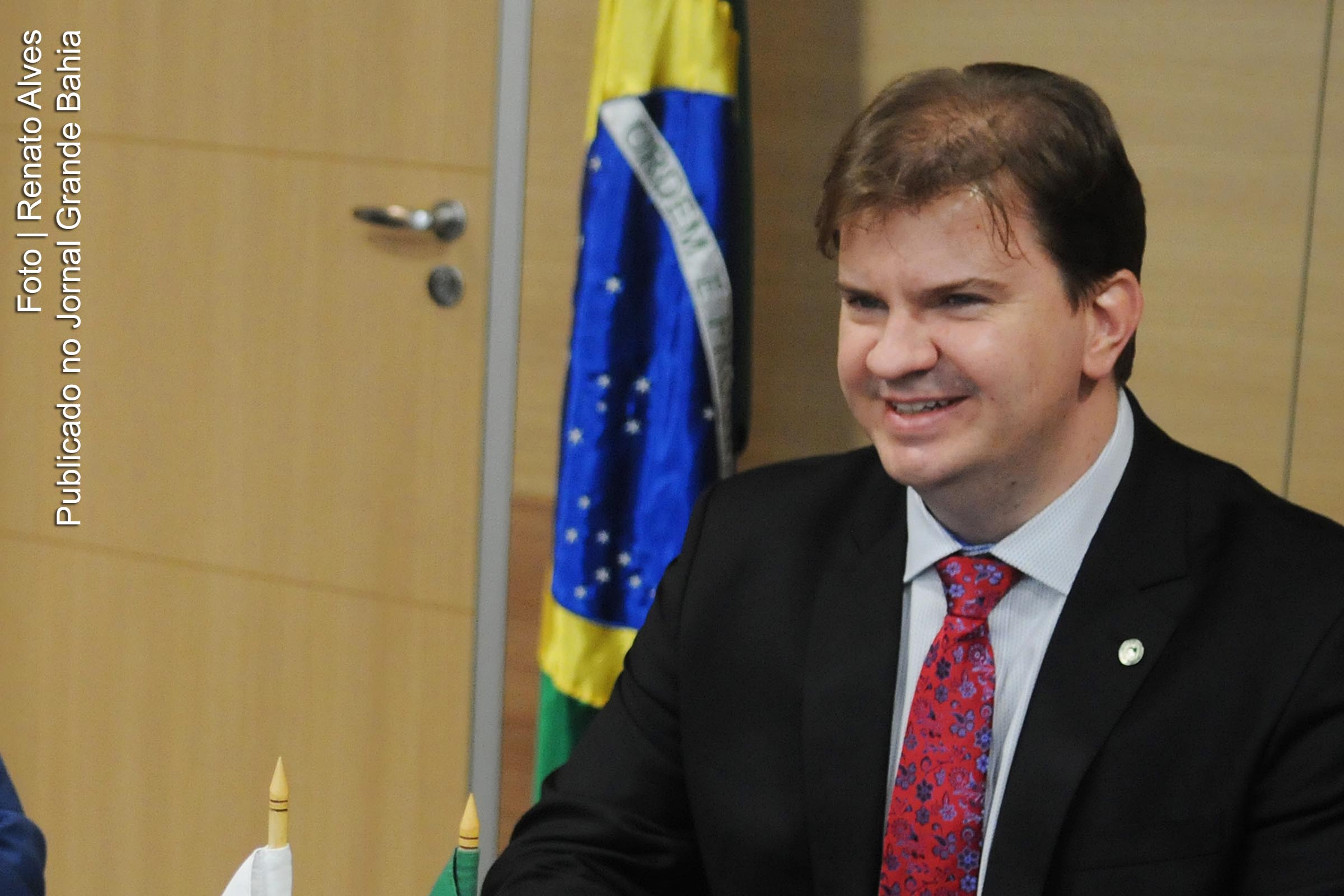 Ministro Gustavo Canuto apresenta investimento em 26 barragens da Bahia.