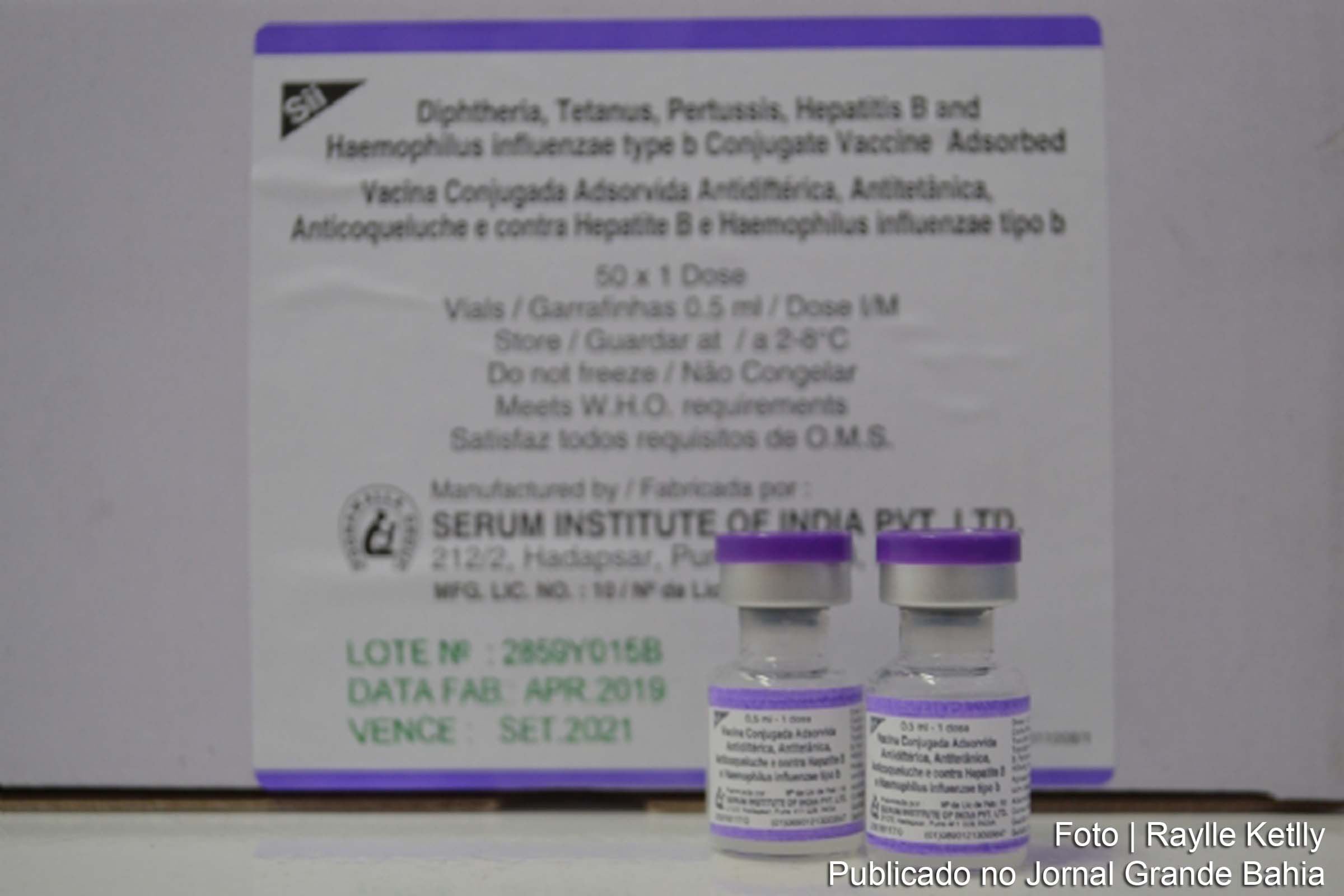 Duas mil doses da vacina pentavalente, que se encontram em desabastecimento nacional, foram recebidas pela Prefeitura de Feira de Santana.