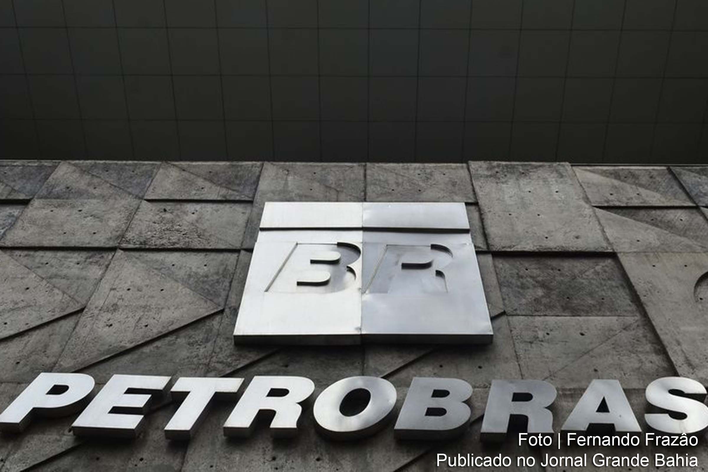 Sob o comando do Governo Bolsonaro, Petrobras prossegue com liquidação de patrimônio.