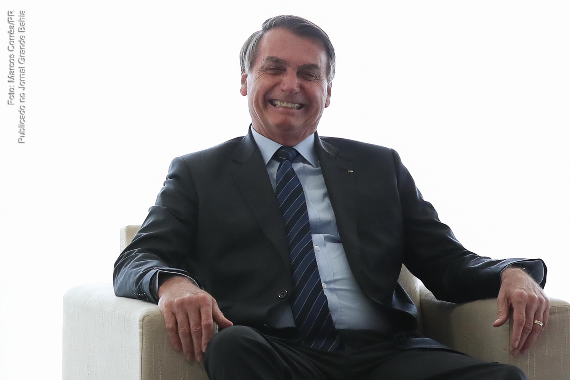 Presidente Jair Bolsonaro adota necropolítica. 