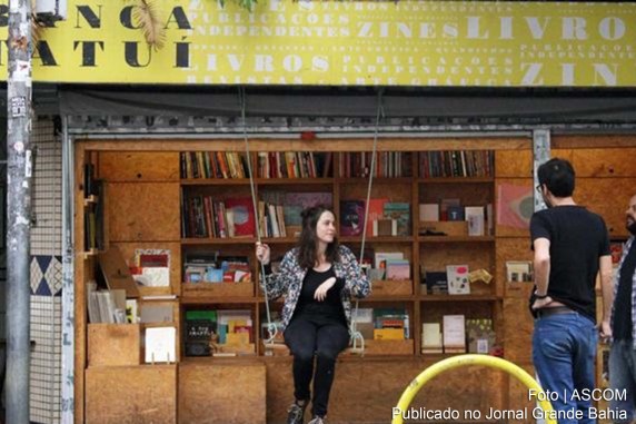 Brasil tem uma loja de livros a cada 96 mil habitantes – muito longe da proporção que a Unesco considera ideal, uma a cada 10 mil. "Resistentes", pequenos livreiros apostam em nichos para sobreviver nesse mercado.