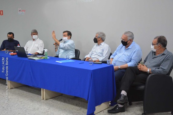 Grupo de trabalho para desenvolvimento estratégico de Feira de Santana foi criado e reúne representantes do Município, liderado pelo vice-prefeito Fernando de Fabinho e do Cimatec, através do ex-senador Walter Pinheiro.