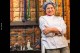 Premiada chefe Tereza Paim dedica seu trabalho e sua pesquisa aos ingredientes locais, desenvolvendo uma cozinha baiana legítima pelos saberes e sabores da sua terra.