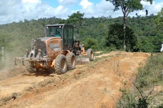 Camacã foi uma das primeiras a acessar os recursos disponibilizados pelo Governo do Estado e já iniciou a recuperação das estradas vicinais.