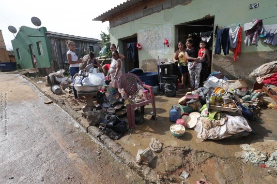 Cerca de 32 mil pessoas estão desabrigadas na Bahia em decorrência das chuvas de novembro e dezembro de 2021.