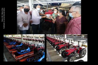 Governador Rui Costa entrega tratores e equipamentos agrícolas para associações de produtores rurais e prefeituras municipais, durante evento no Parque de Exposições, em Salvador.