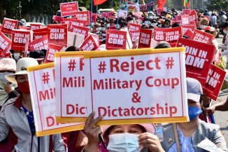 Tomada de poder pelos militares, que levou à detenção da então Conselheira de Estado Aung San Suu Kyi e do presidente Win Myint completa um ano em 1 de fevereiro.