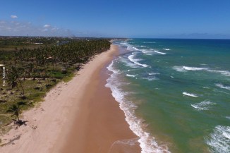Moradores da praia de Busca Vida, em Camaçari, litoral norte da Bahia, estão redobrando os cuidados para o período do defeso.