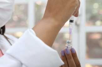 De acordo com dados do Vacinômetro, 526.857 pessoas receberam a primeira dose da vacina em Feira de Santana.