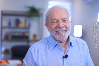 Lula (PT) lidera intenções de voto para presidente nas Eleições 2022.