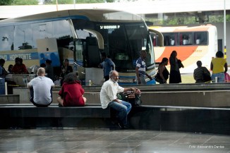 Dispositivo antes vetado por Jair Bolsonaro revogava a cobrança anual de R$ 1,8 mil para cada ônibus registrado pela empresa de transporte.