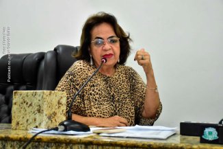 Anaci Paim, secretária da Educação de Feira de Santana.