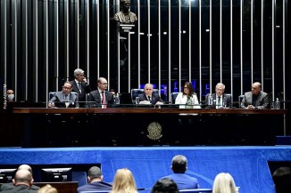 Profissionais da contabilidade participaram de uma sessão especial do Senado para comemorar o Dia do Contabilista, celebrado em 25 de abril.