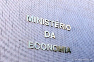 Segundo o Governo, o decreto cumpre decisão judicial (ADI 7153) que determinou a preservação da competitividade dos produtos produzidos na Zona Franca.